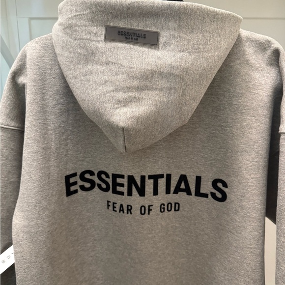 Fear of God Essentials Dark oatmeal Size Small BNWT 100% Authentic - Picture 5 of 7